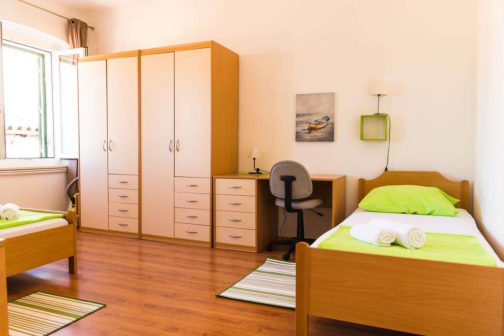 Apartment Mia Риека Экстерьер фото