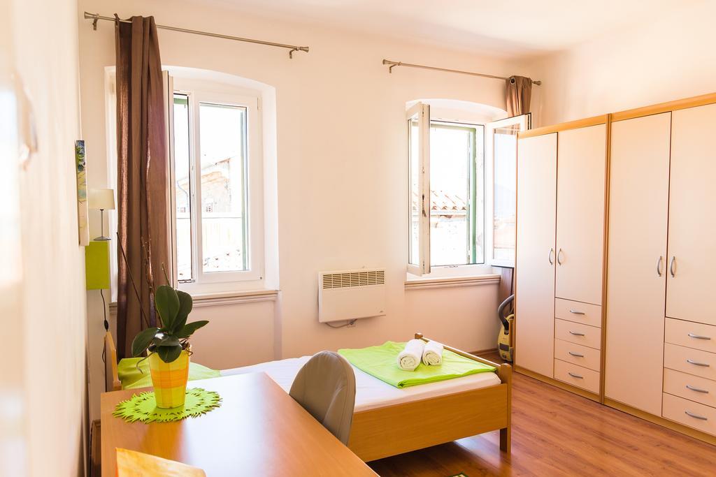 Apartment Mia Риека Экстерьер фото