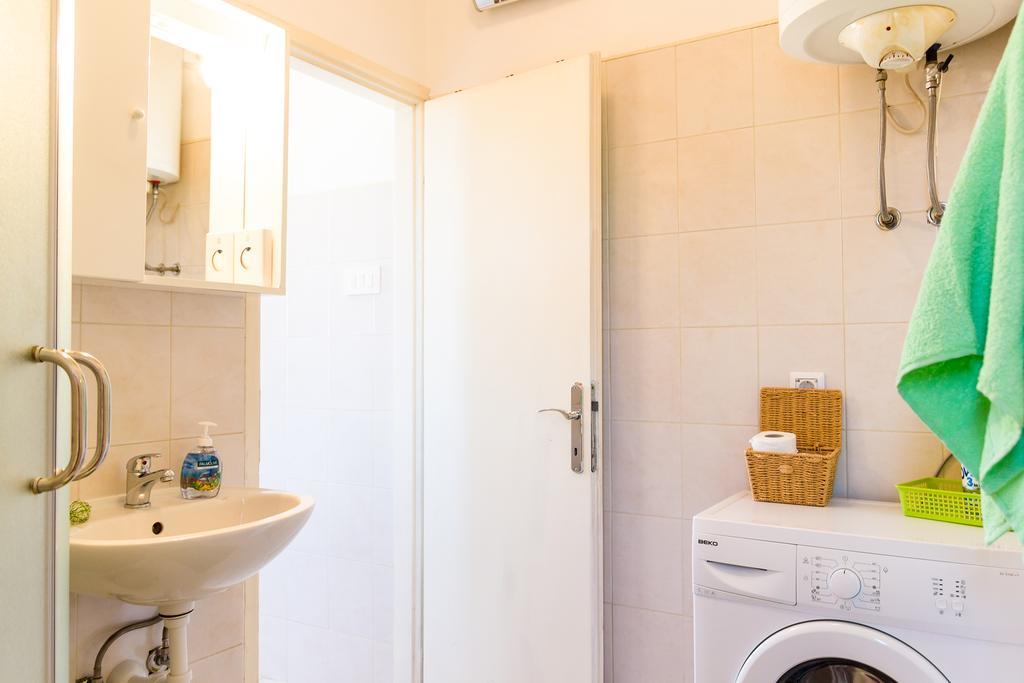 Apartment Mia Риека Экстерьер фото